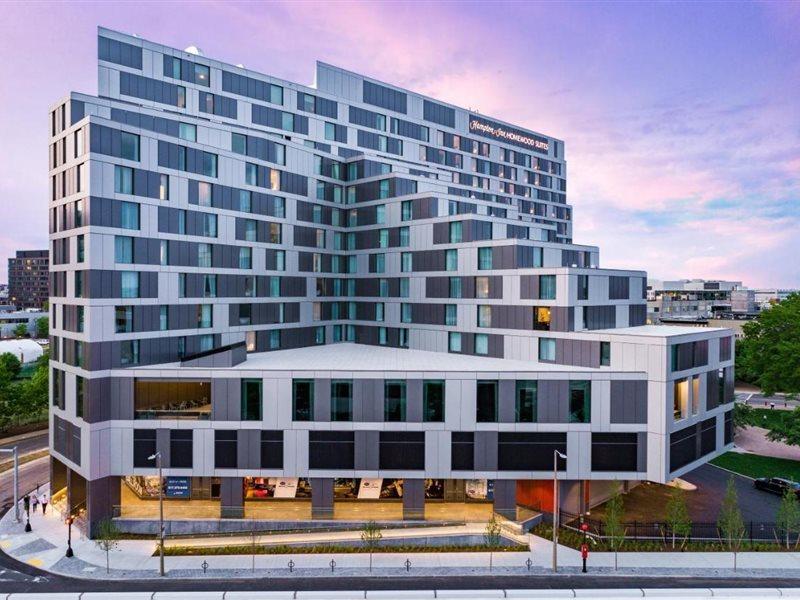 Hampton Inn Boston Seaport District エクステリア 写真