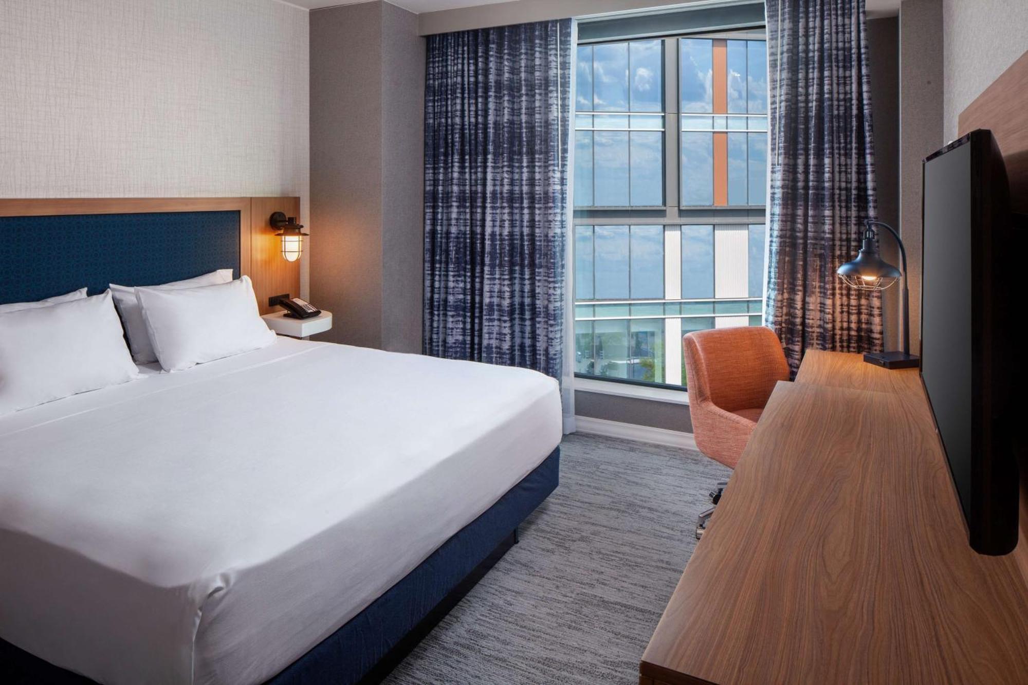 Hampton Inn Boston Seaport District エクステリア 写真