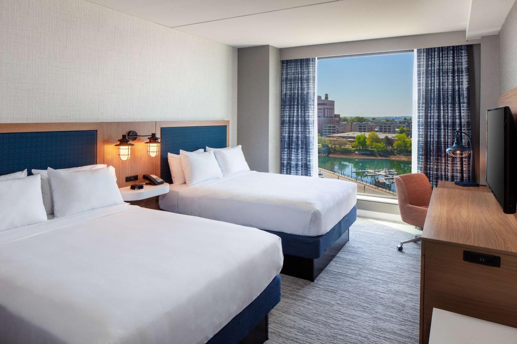 Hampton Inn Boston Seaport District エクステリア 写真
