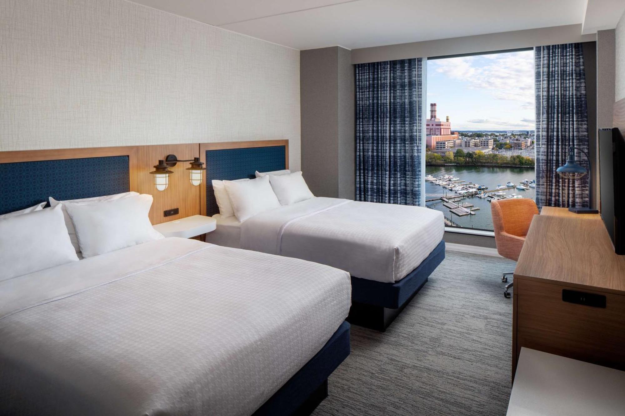 Hampton Inn Boston Seaport District エクステリア 写真