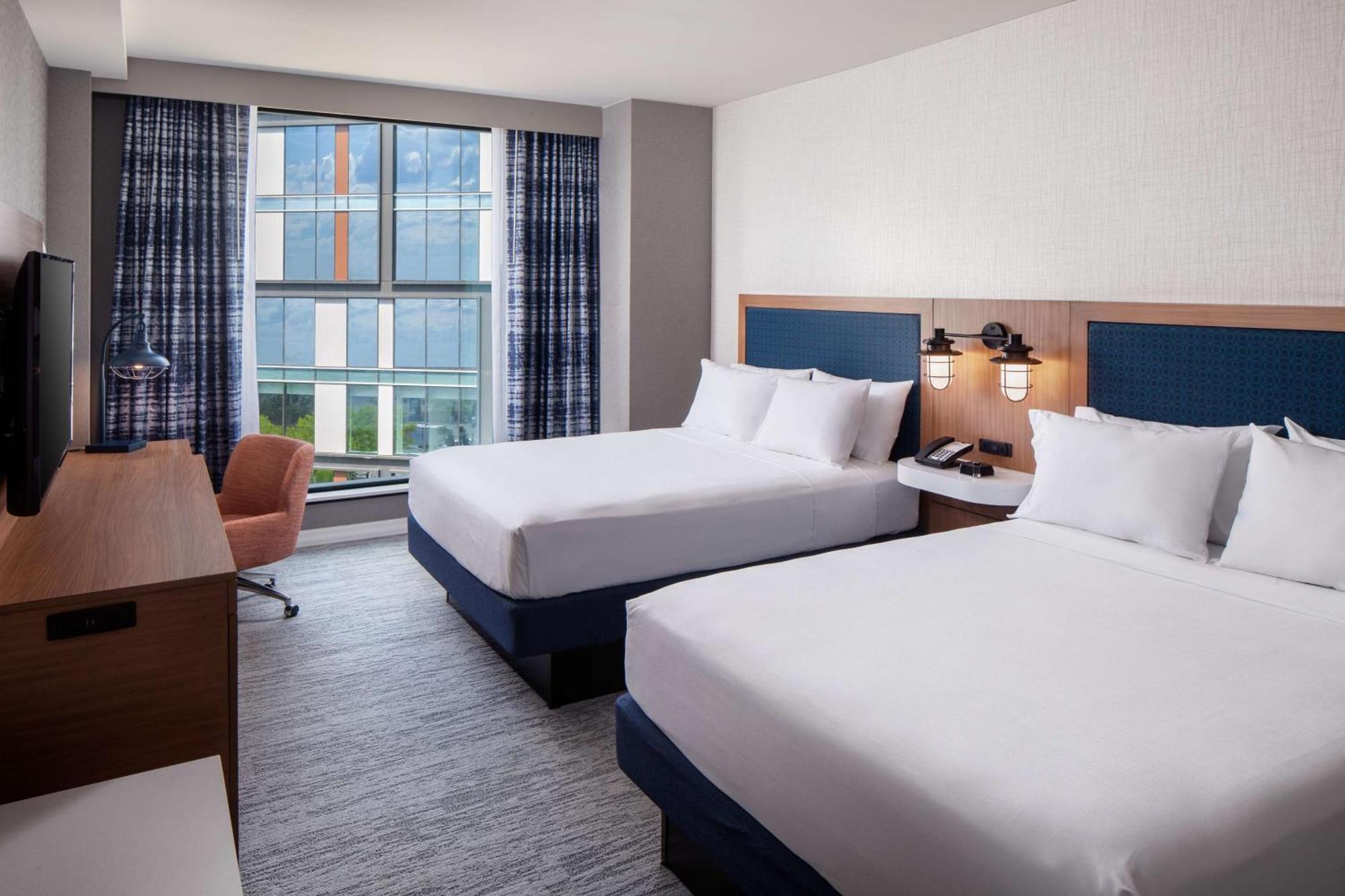 Hampton Inn Boston Seaport District エクステリア 写真