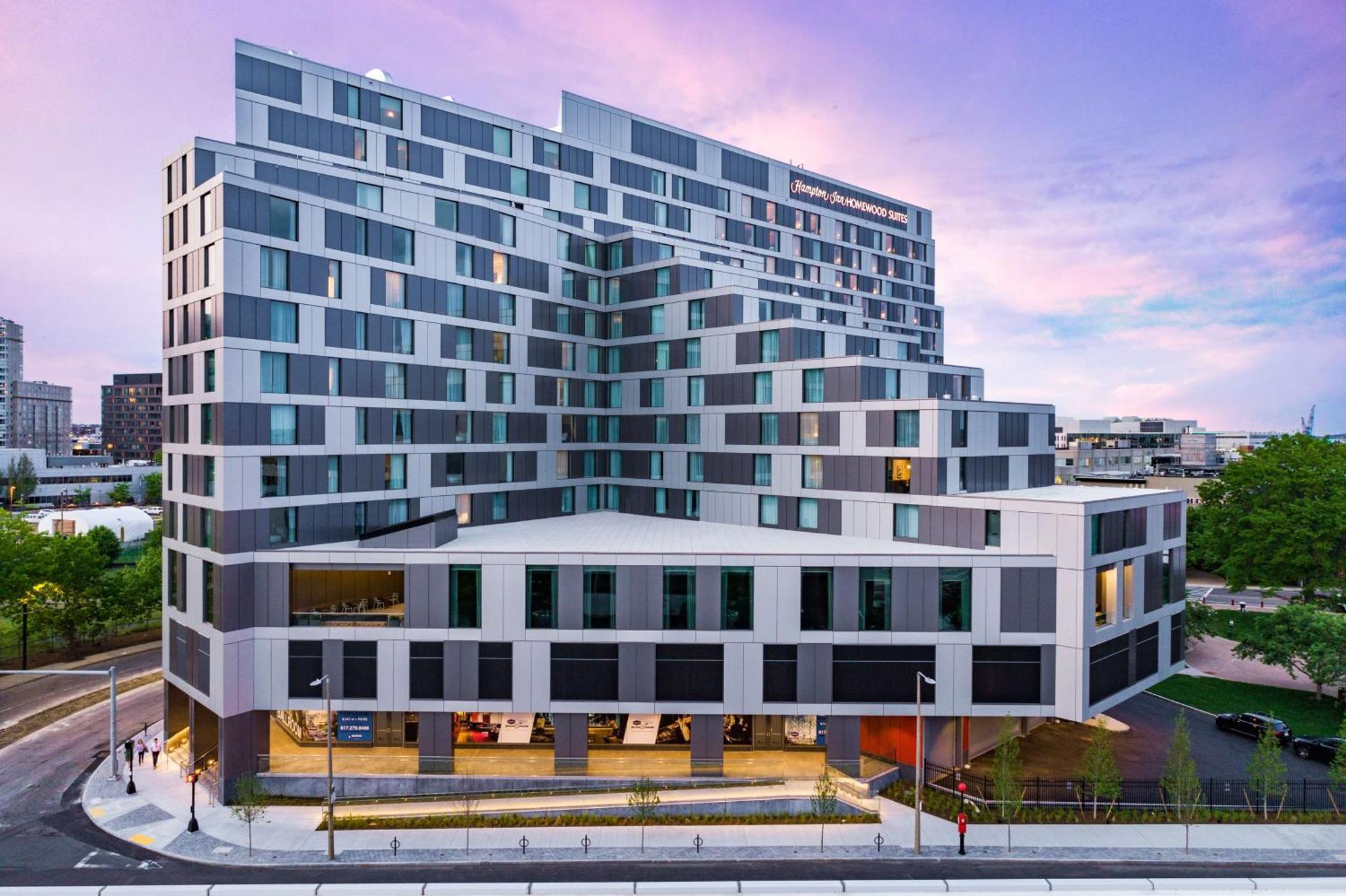 Hampton Inn Boston Seaport District エクステリア 写真